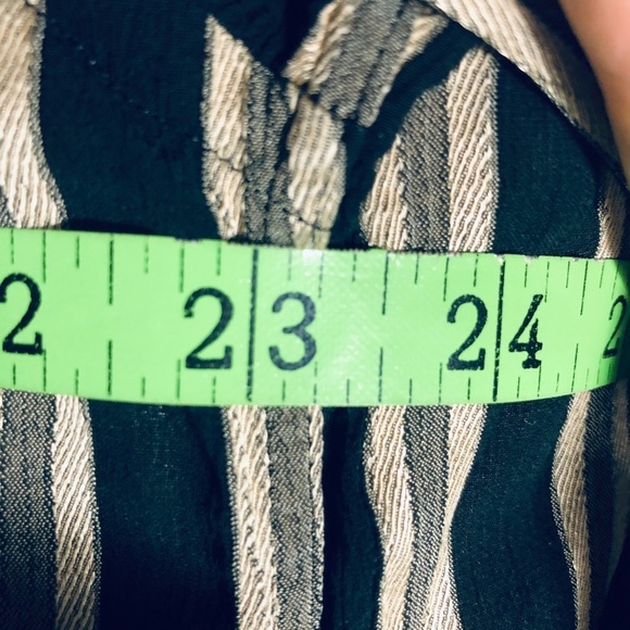 COPY - Mens Black/Tan Striped Dress Shirt.Size medium SingleMom BreastCancer Fu… - Picture 2 of 6